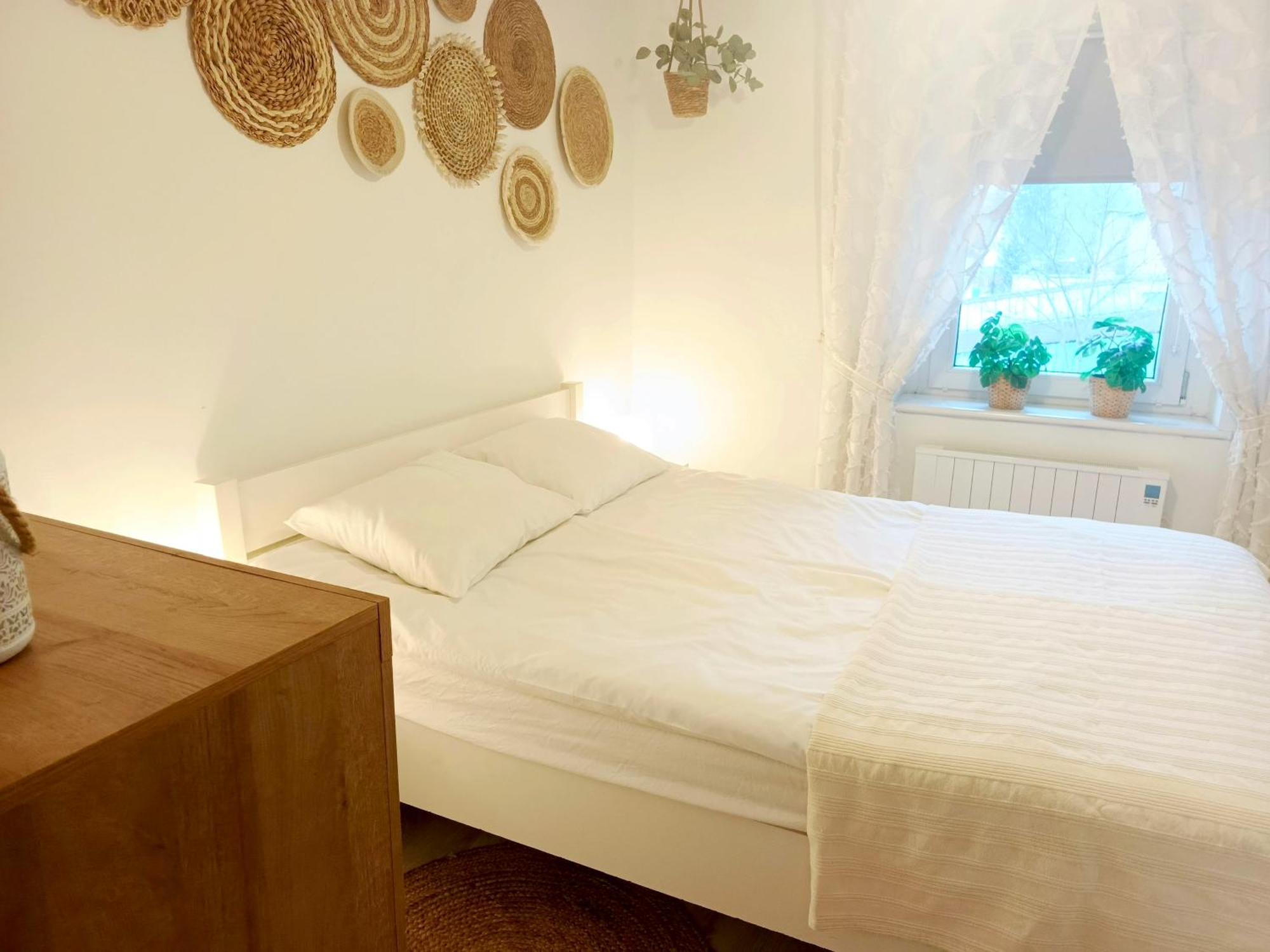 Apartament Pod Trzynastka Jelenia Góra Exteriör bild